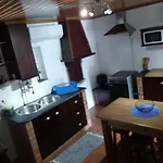 Nyaraló Casa Do Alto *