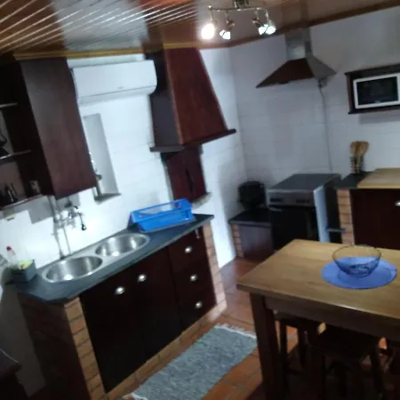 Nyaraló Casa Do Alto *